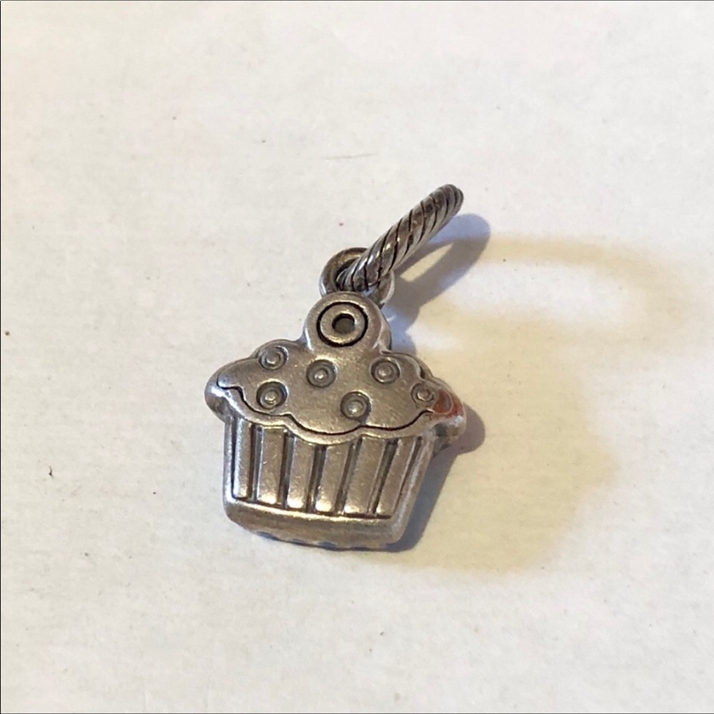 ❌SOLD OUT❌ Brighton pink & blue cupcake charm - Picture 2 of 6